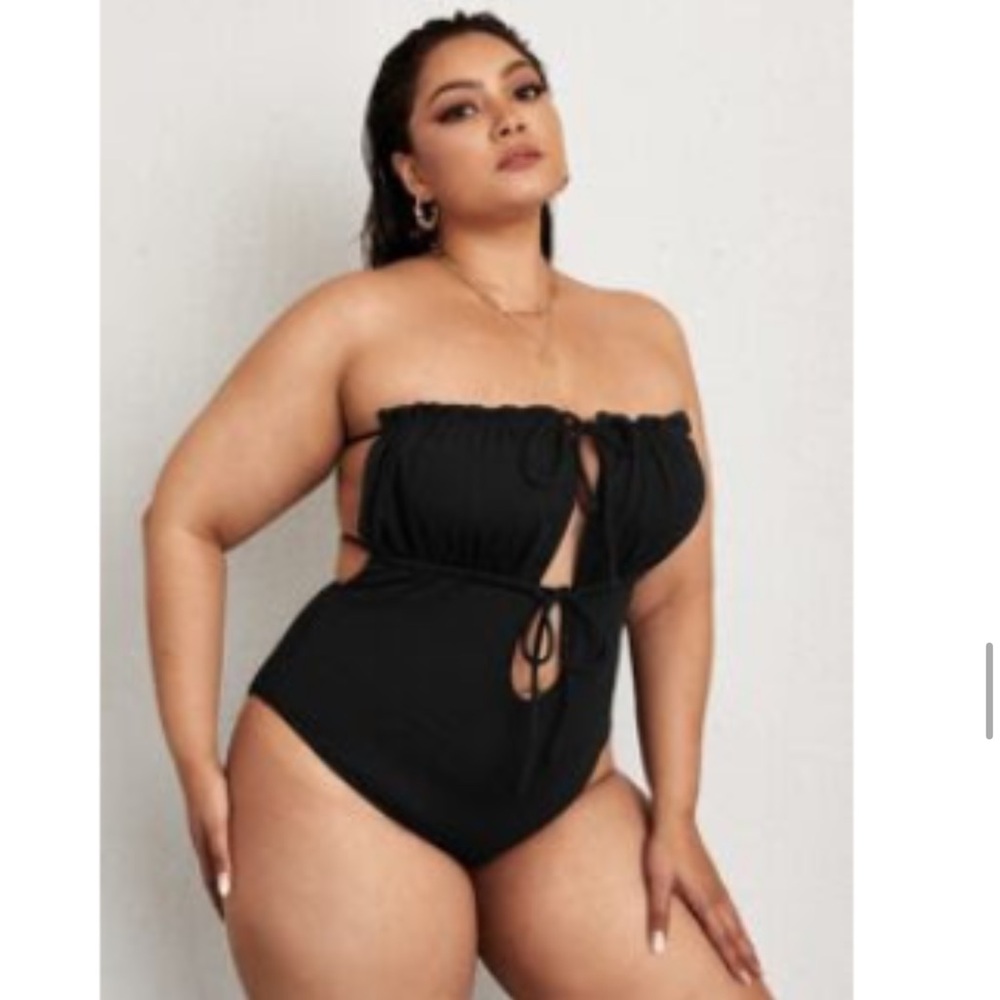 Plus Ruched Frill Bandeau One Piece Swimsuit